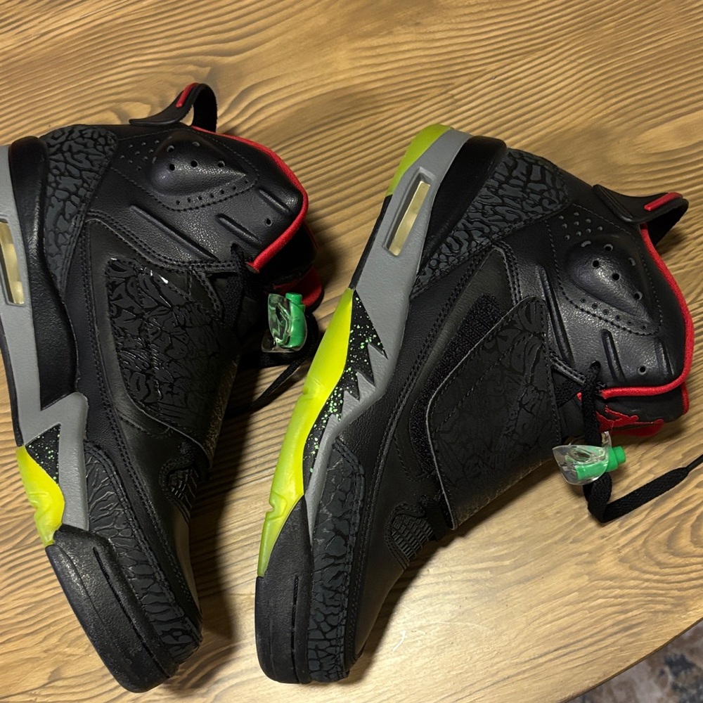 Jordan son of mars Marvin the Martian - Picture 5 of 6